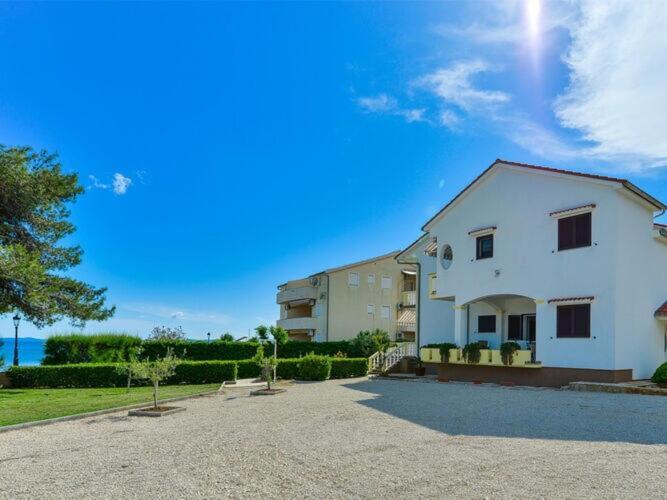 Apartments In House Liveric, In Vir At The Beach Kültér fotó